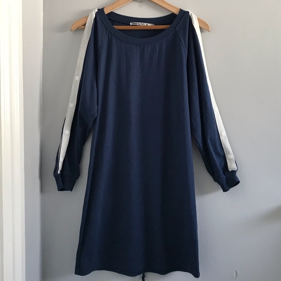 Pam & Gela Cold Shoulder Lace Up Back Dress NWT - Picture 2 of 8